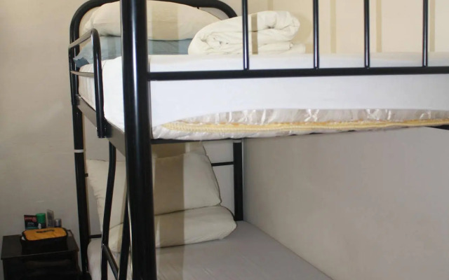 Sensi Backpackers Hostel