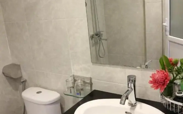 V Central Hotel