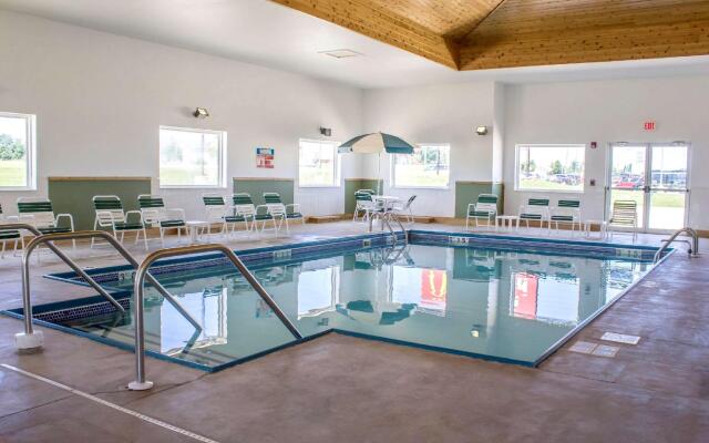 Sleep Inn & Suites Charles City