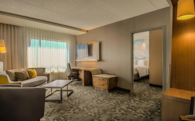 Courtyard by Marriott Winnipeg Airport