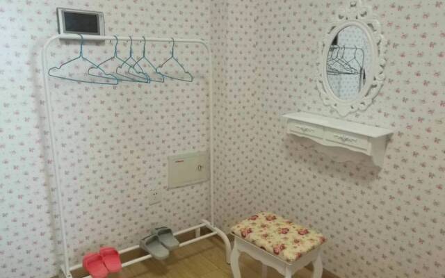 Wuhan Loving Home Apartment