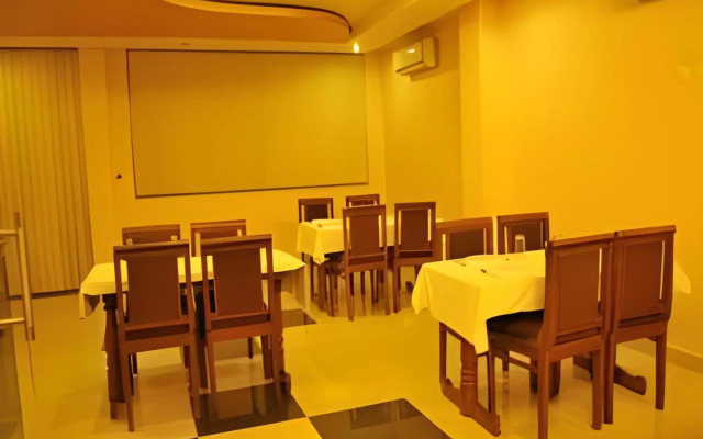 Paramount Hotel