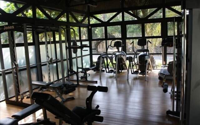 Jet Luxury at Langosta BeachResortVillas