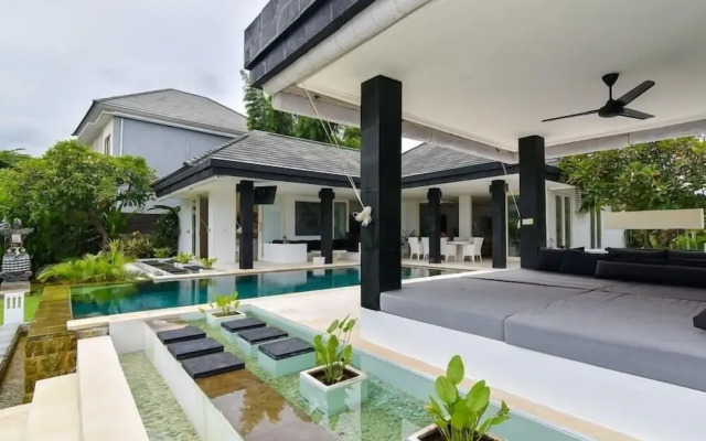 Villa Pondok Wahyu Sedana