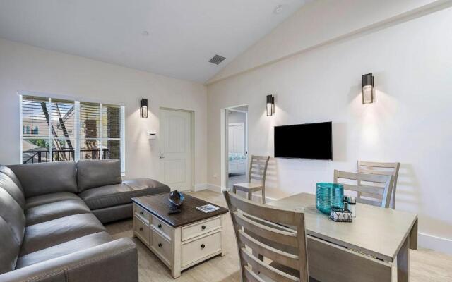 Bermuda Bungalows (Tropical Island Getaway)