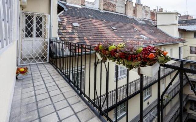 Sunny ap in the citycentre