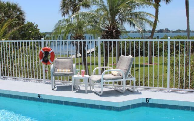 Englewood Lighthouse Resort