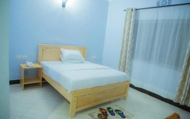 Hideway Resort