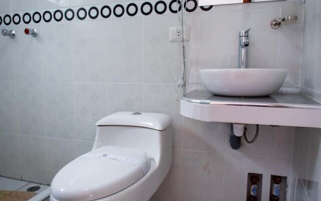 Mountain View Hotel With Two Terraces - Queen Room 4