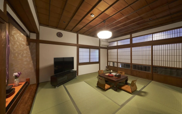 Oyado Kinokuniya Togiya Machi Harimaya Kado Kura