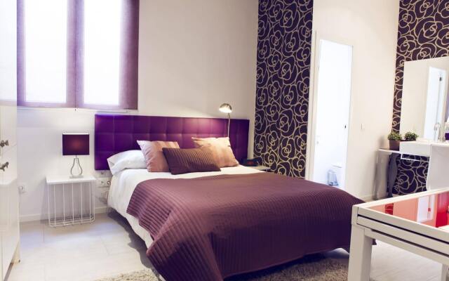 Six Rooms Plaza Mayor