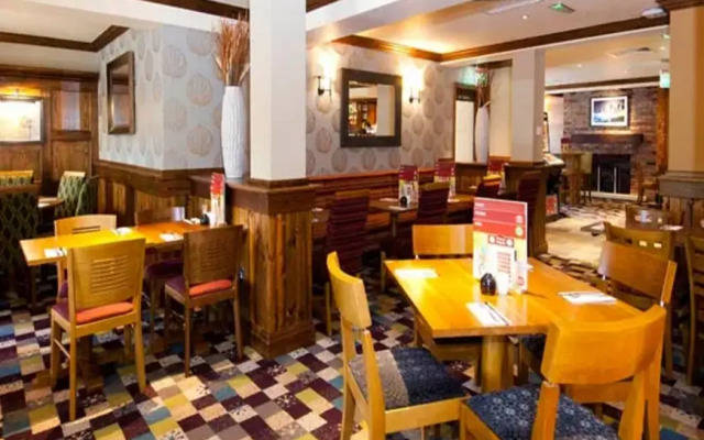 Premier Inn Glastonbury