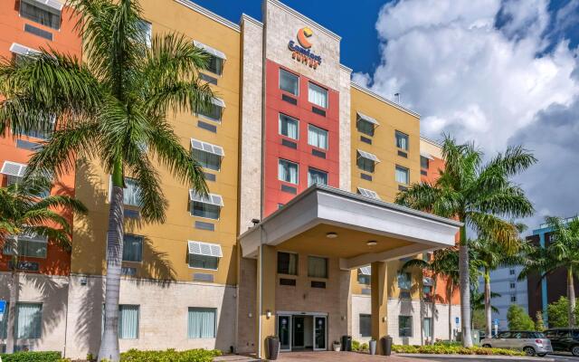 Comfort Suites Fort Lauderdale Airport South & Cruise Port