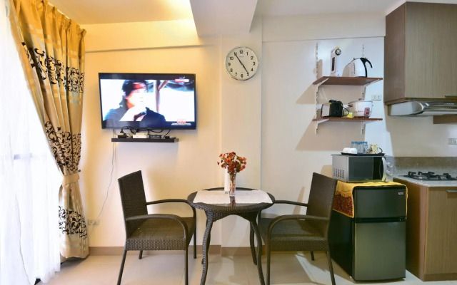Anahaw Apartments Whitebeach