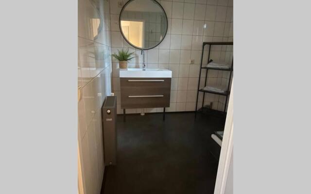 Modern rustgevend chalet in Putten 131