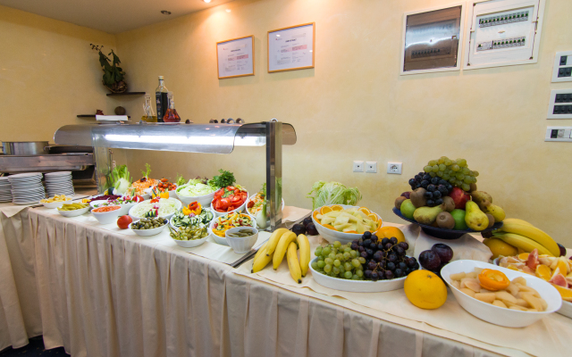 Blue Star Hotel