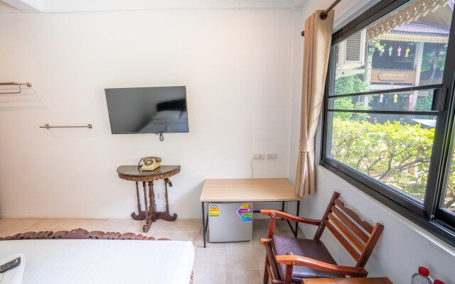 Lai-Thai Guest House