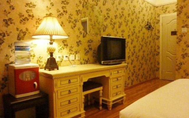 Tianjin Xiangjiang Holiday Hotel – Guest Rooms – Tianjin