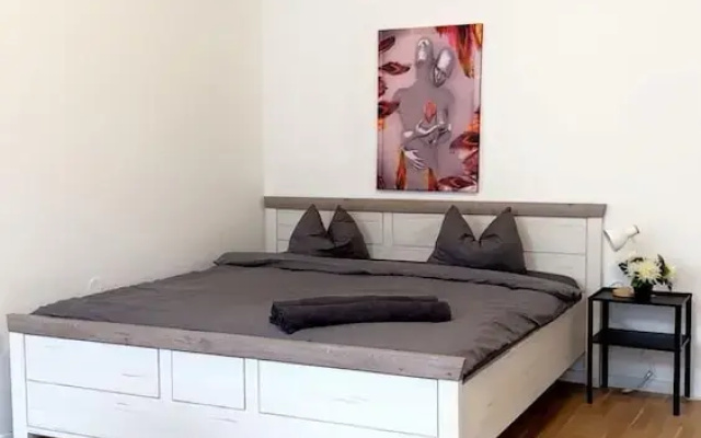 Modern Studio Close to Stadthalle