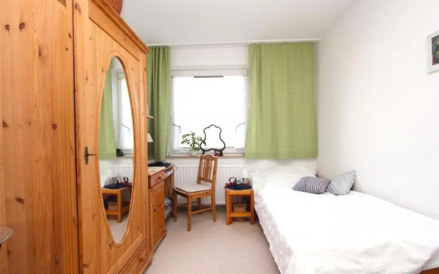 6025 Private Room 1 Person