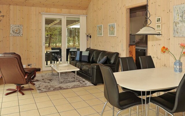 Cozy Holiday Home in Oksbøl With Private Whirlpool