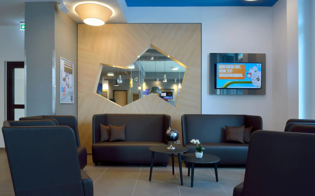 B&B HOTEL Stuttgart-Airport/Messe