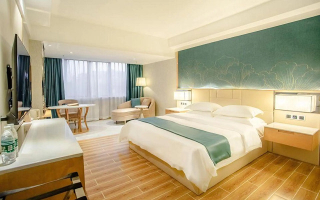 Qionghai Shengwei Hotel (Yinhai Road Branch)