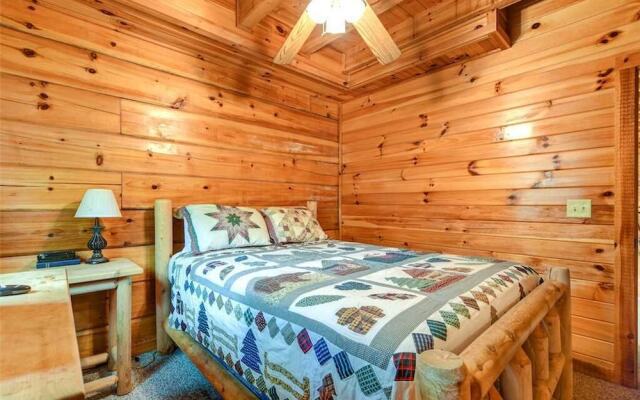 Honey Pot - Three Bedroom Cabin