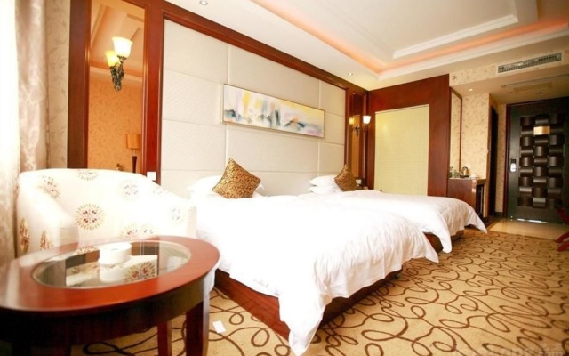 Shunfeng International Hotel – Guest Rooms – Chengdu