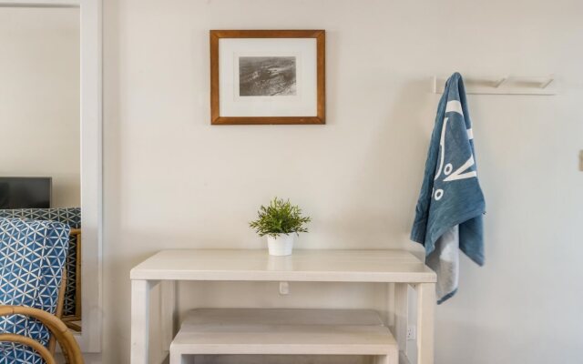 Quiksilver Apartments