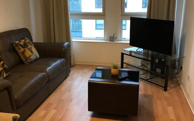 Apex Wallace Street Apt With Free Parking