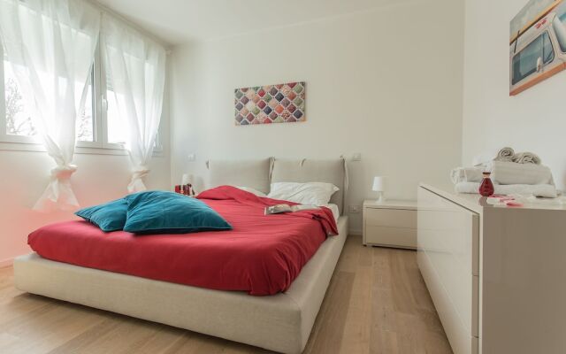 Santa Sofia Apartments