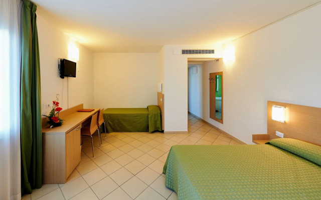 Bolgheri Marina Resort ex Varo Village