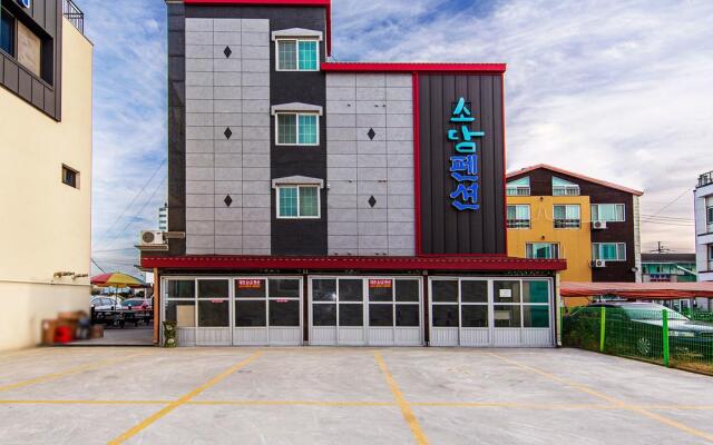 Daecheon Myeongjin Pension