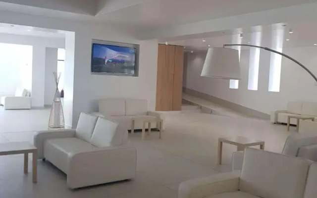 Zenith Hotel Conference & Spa