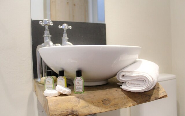 Brilliant High-end Apartment in Brighton Sleeps 6