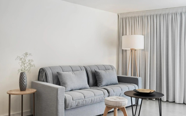 NLH MATI Seafront - Neighborhood Lifestyle Hotels