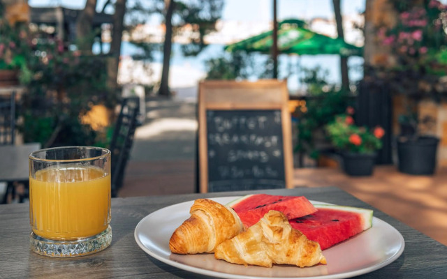 Matilde Beach Resort