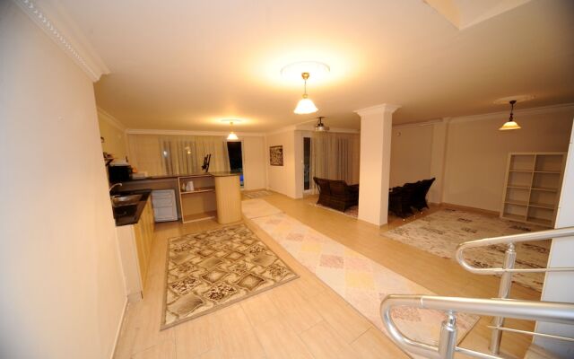 Emre Cemre Vilları 1