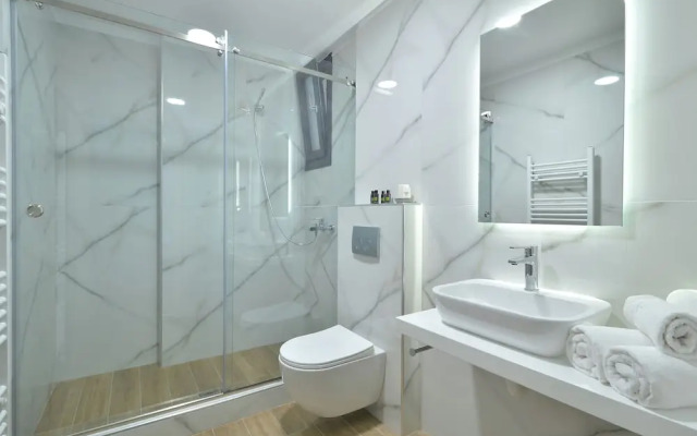 Niel Holiday Apartments, Panel Hospitality Homes & Villas