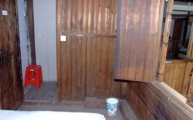 Wuyuan Qingyuan Guanting Guest House