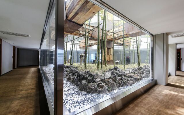Dae Sung Kwan Hotel