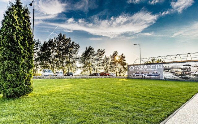 Yachter Club Modra Cajka