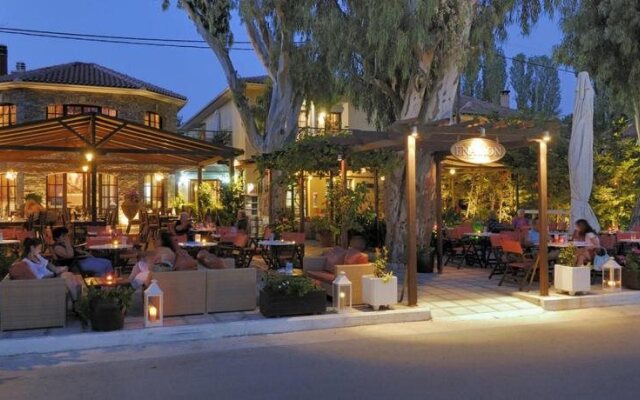 Enalion Hotel