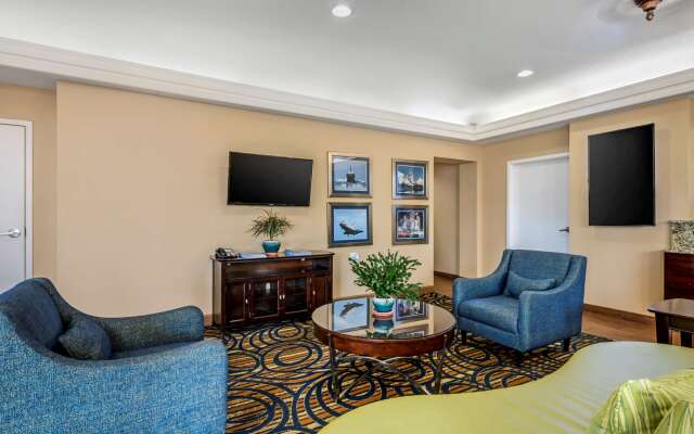 Best Western Cocoa Beach Hotel & Suites