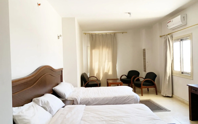 Royal NJ Hotel