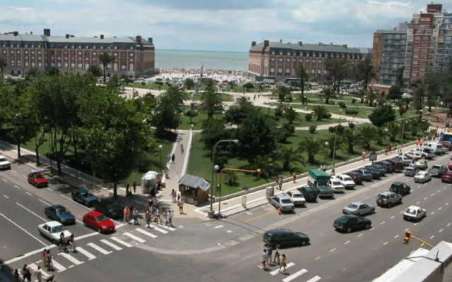 1 Ambiente Plaza Colon y Mar
