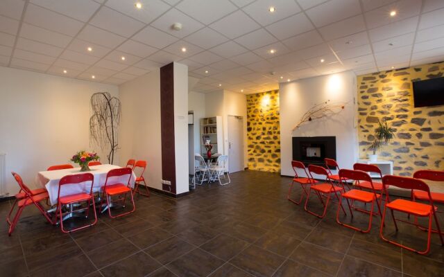 Gite-Hôtel La Cabourne