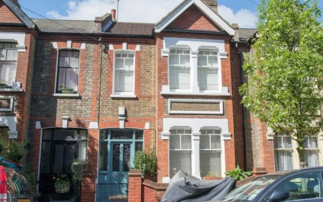 Veeve  3 Bed Family House On Esparto Street Wandsworth