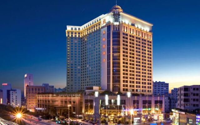 Miraton Hotel